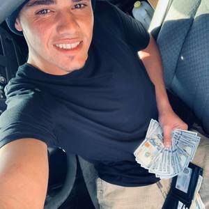 Meet your Posher, Stephen